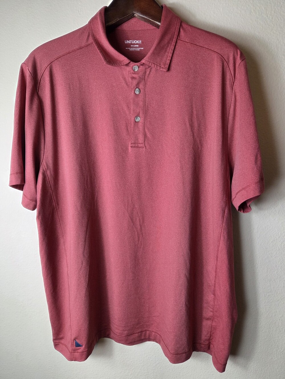 UNTUCKit Men's Polo XXL Solid Red Clavidor Polyester Elastane